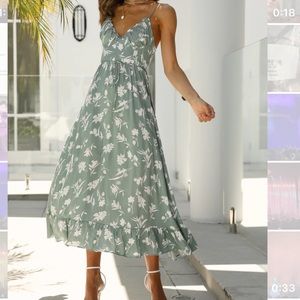 Hello Molly Green Floral Midi Dress